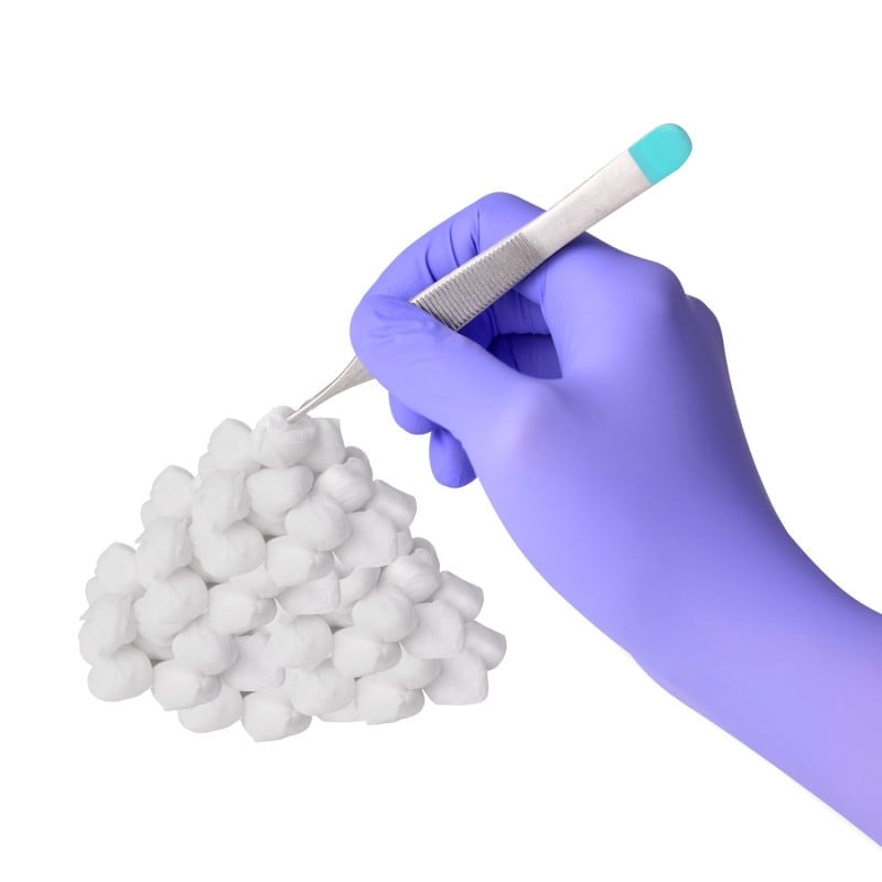 Non-Sterile Gauze Balls hazelnut-size